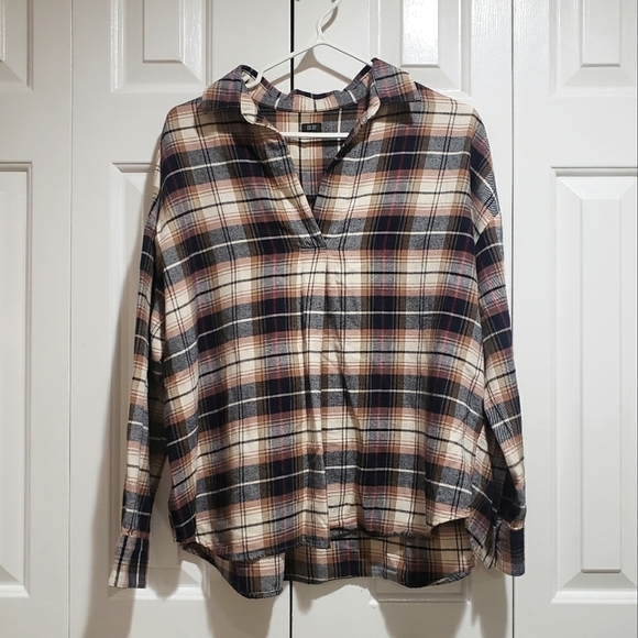 Uniqlo Flannel Plaid Skipper Collar Long Sleeve Flannel Size Small - Picture 3 of 9